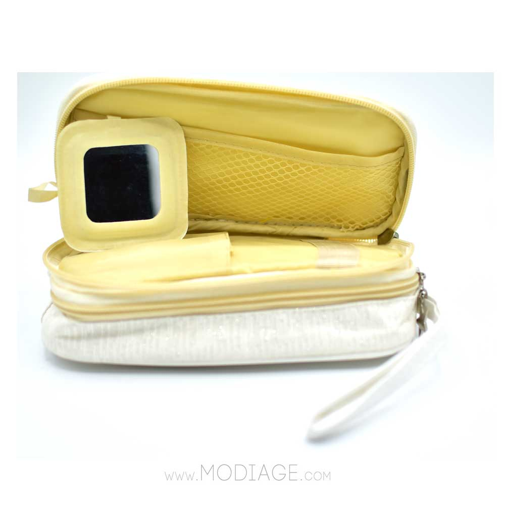 کیف آرایشی سفید مدیاژ