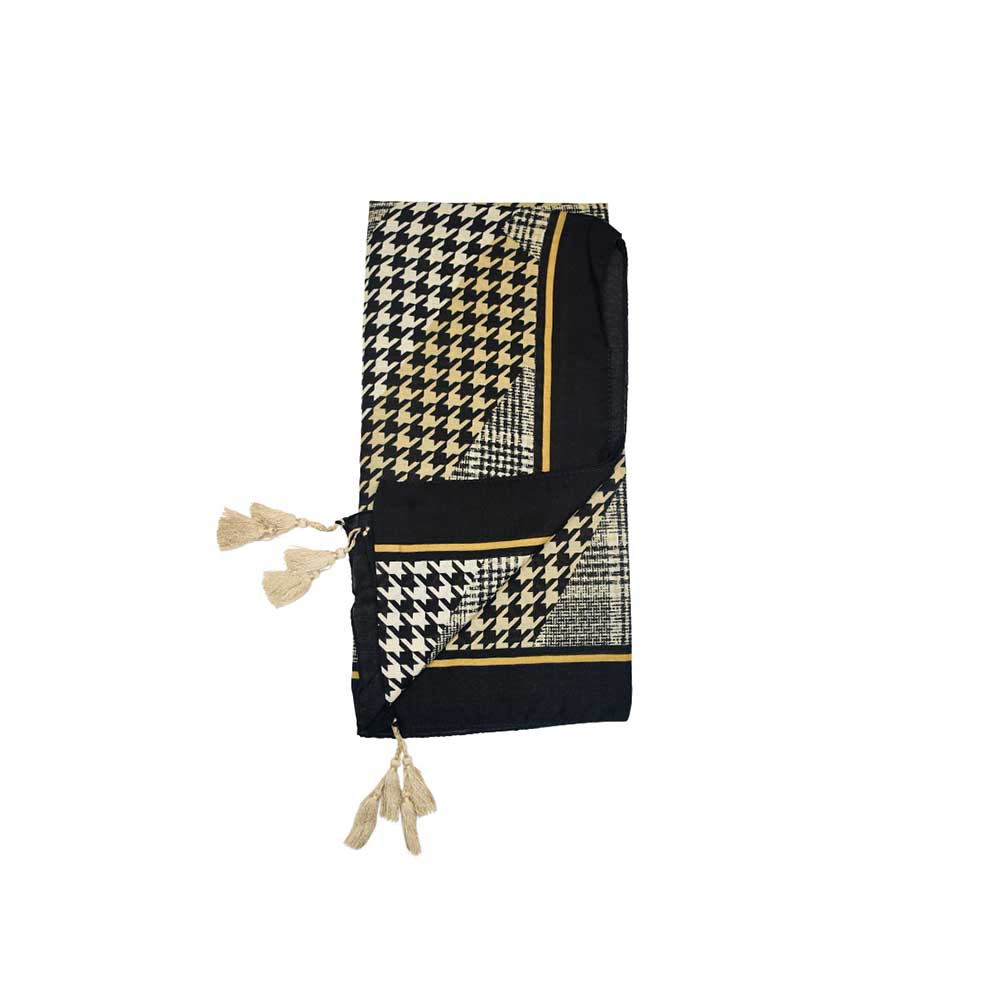 ME Ivory Scarf Code NM160 شال نخی طرح دار کد NM160 کرمی می ME