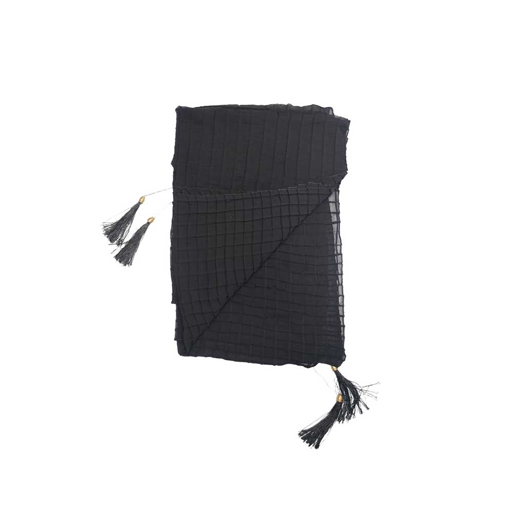 ME Scarf Code PM506 شال نخی پلیسه منگوله دار کد PM506 می ME