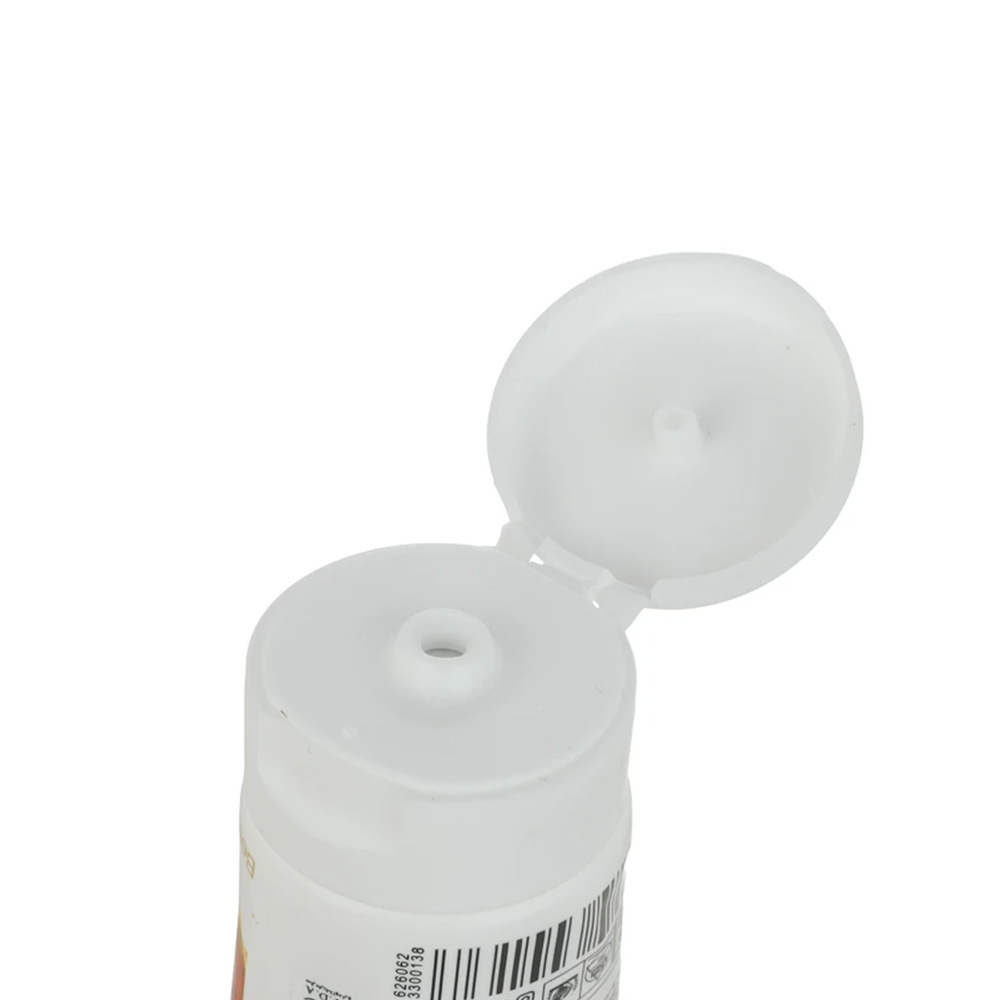 تصویر کرم مرطوب کننده تیوپی کامان مناسب پوست خیلی خشک