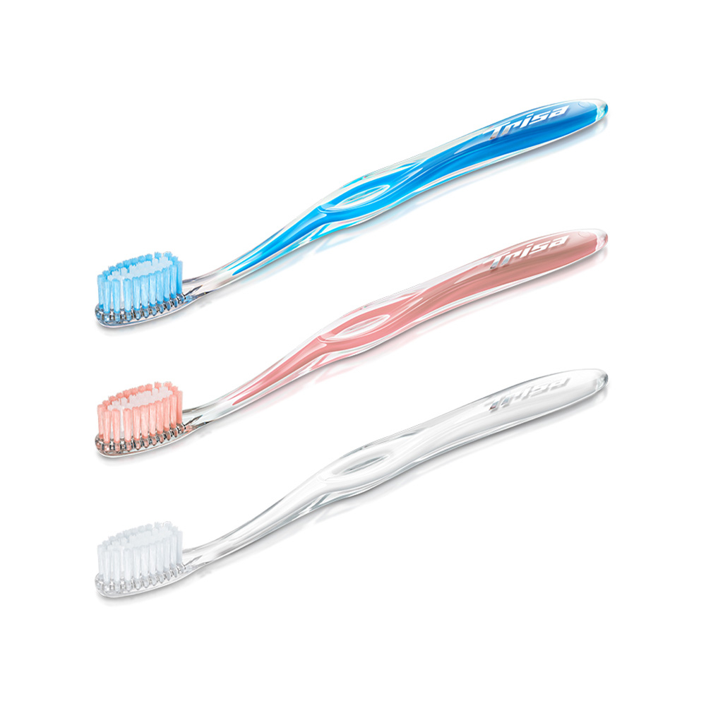 Trisa Gum Protect Medium toothbrush مسواک تريزا مدل Gum Protect با برس متوسط و محافظ