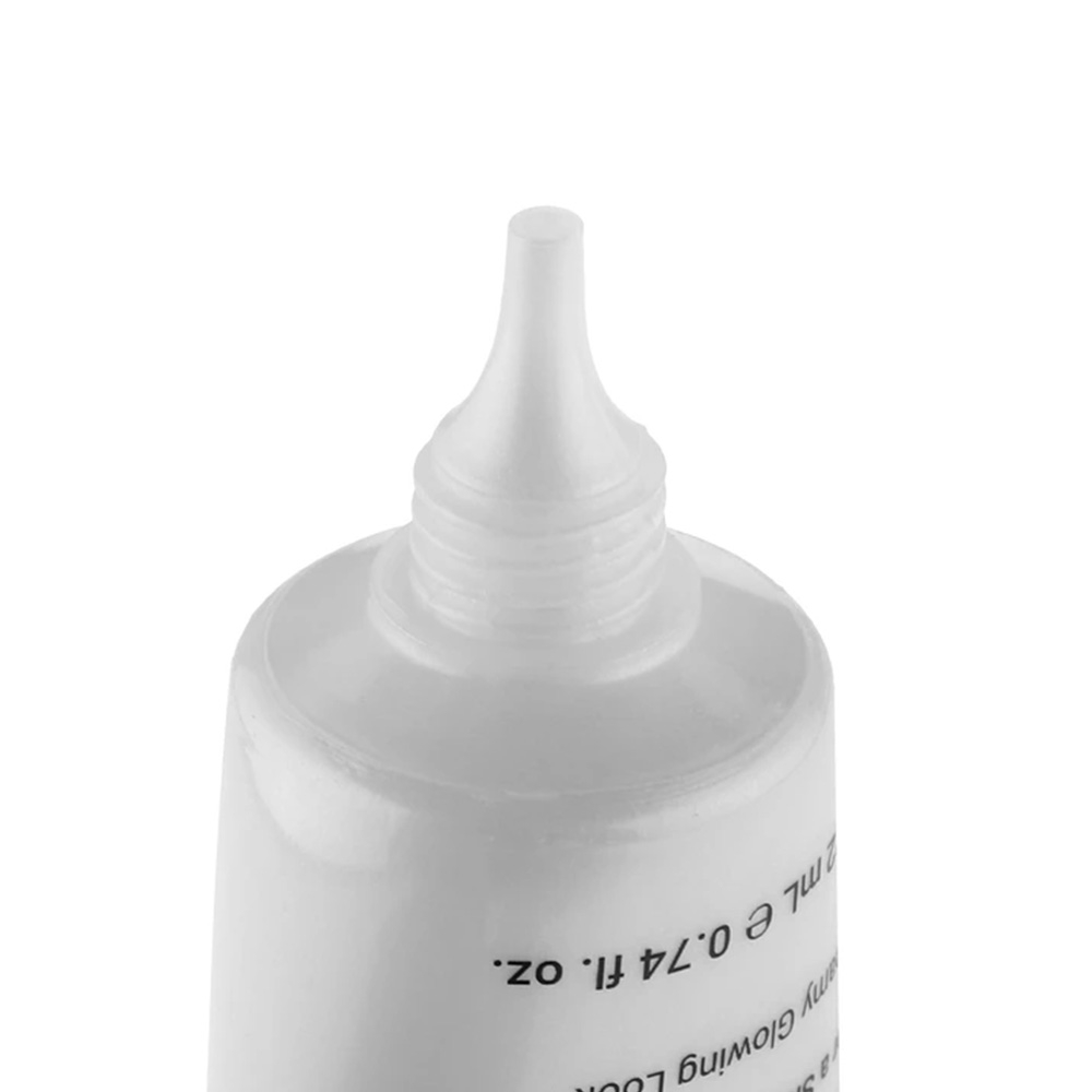 پرایمر درخشان و شفاف کننده لافارر مناسب پوست معمولی و مختلط