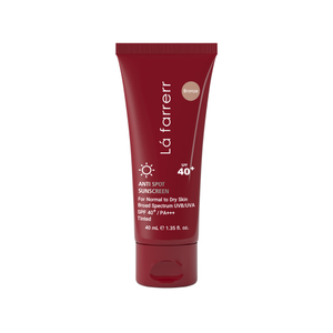کرم ضد آفتاب و ضد لک رنگی SPF40 لافارر مناسب پوست خشک و معمولی40میل