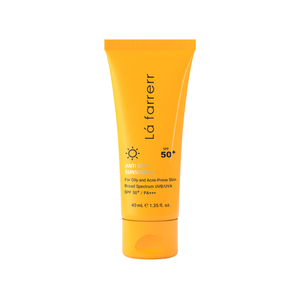 کرم ضد آفتاب و ضد لک بی‌ رنگ SPF50 لافارر مناسب پوست چرب و مستعد آکنه