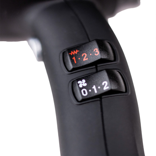 سشوار Dynamic Pro Light 4000 والرا مدل DP 4.0 RC