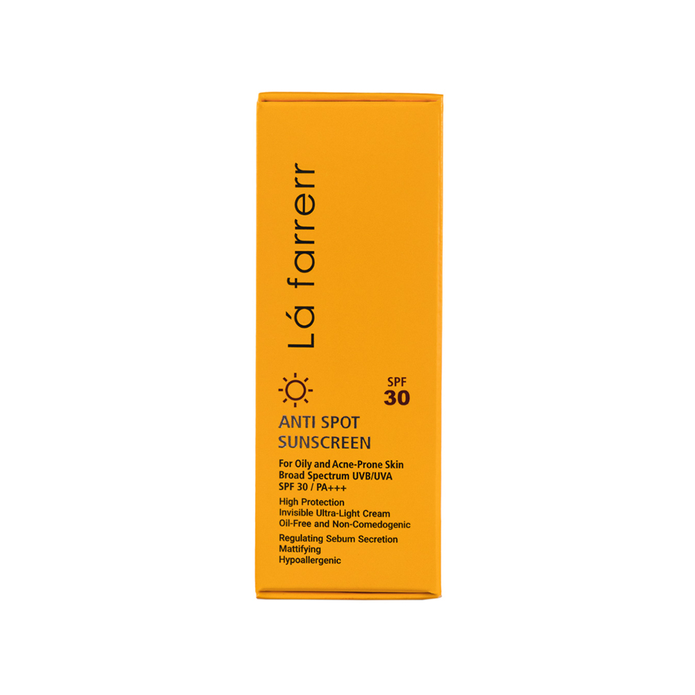 تصویر کرم ضد آفتاب و ضد لک بی‌رنگ SPF30 لافارر مناسب پوست چرب و مستعد آکنه 40 میل