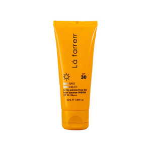تصویر کرم ضد آفتاب و ضد لک بی‌رنگ SPF30 لافارر مناسب پوست چرب و مستعد آکنه 40 میل